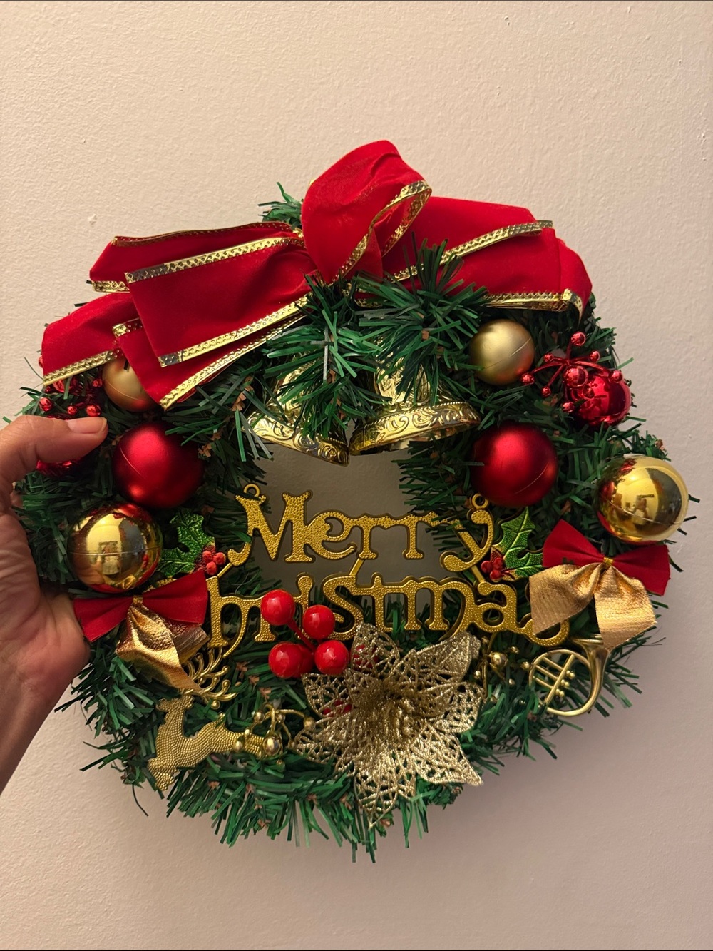 Festive Red and Gold Merry Christmas Wreath - Holiday Home Décor